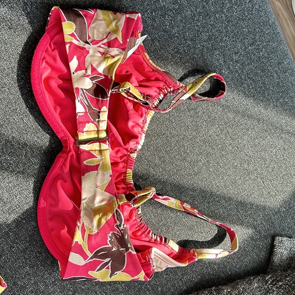 Abercrombie two pieces swimsuit - Picture 4 of 8